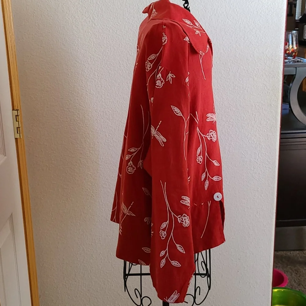 Dragonfly Blouse - Picture 2 of 4
